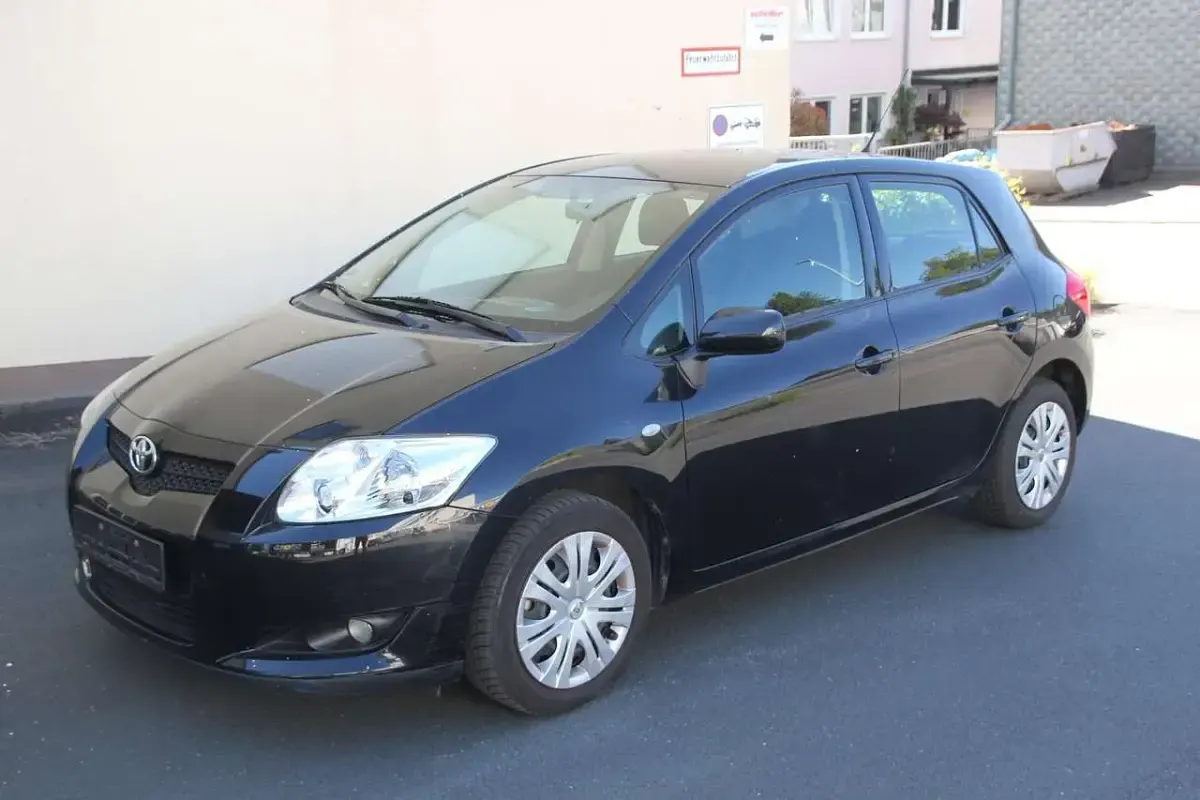 Gebraucht Toyota Auris Sol 97 PS (71 kW) 2009 Black mica / ink Kleinwagen