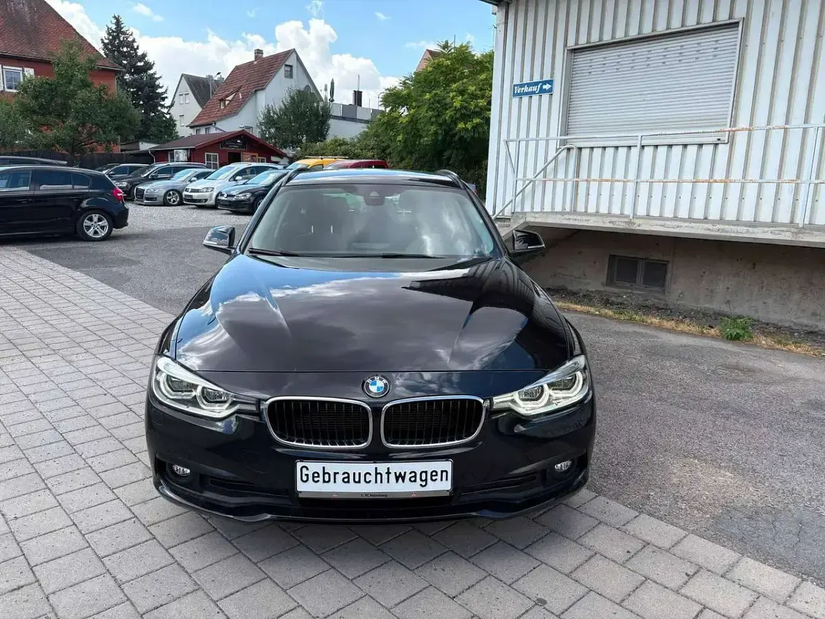 Gebraucht BMW 316 Advantage 116 PS (85 kW) 2018 Schwarz Kombi