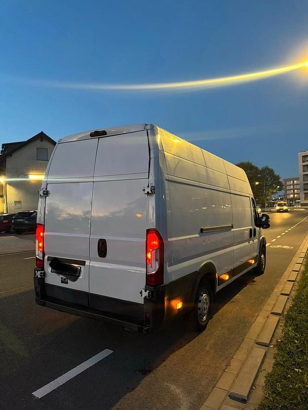 Gebraucht Fiat Ducato 150 PS (110 kW) 2019 Weiß Van