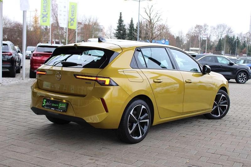 Gebraucht Opel Astra Edition 181 PS (133 kW) 2022 Gelb Limousine