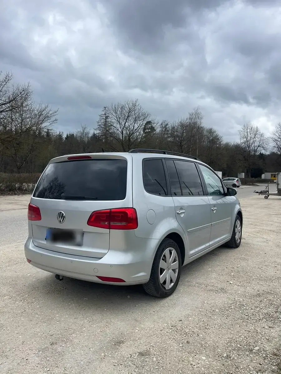 Gebraucht VW Touran 105 PS (77 kW) 2012 Grau Van / Kleinbus