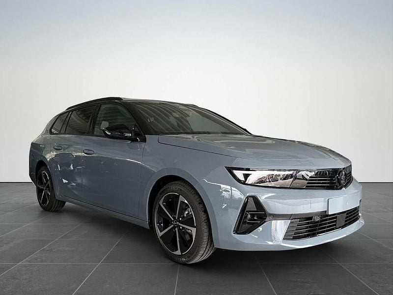 Neu Opel Astra 131 PS (96 kW) 2025 Grau Kombi