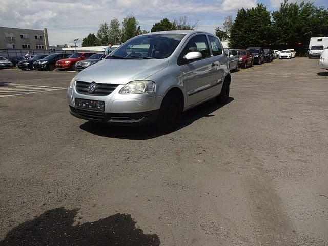 Gebraucht VW Fox Basis 54 PS (39 kW) 2008 Grau Kleinwagen