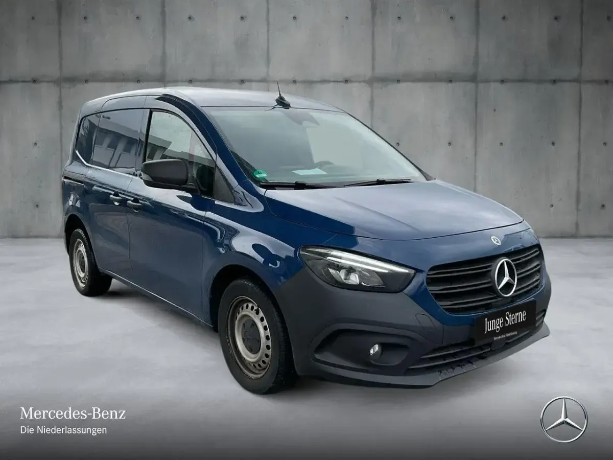 Gebraucht Mercedes Citan 108 75 PS (55 kW) 2022 Blau Van / Kleinbus