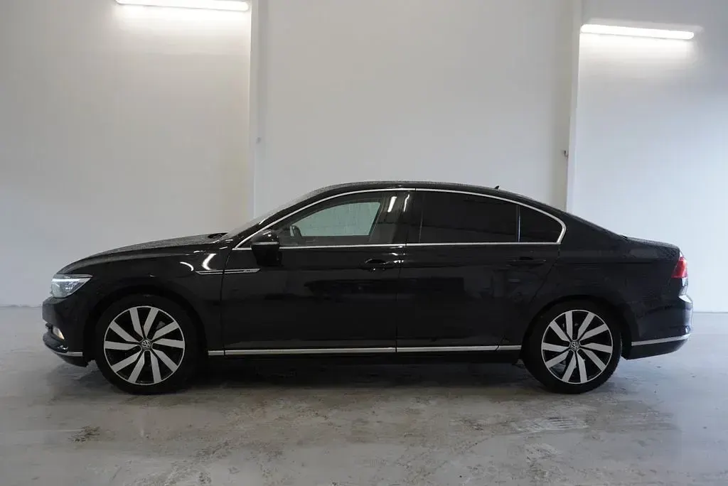 Gebraucht VW Passat 220 PS (161 kW) 2017 Schwarz Limousine