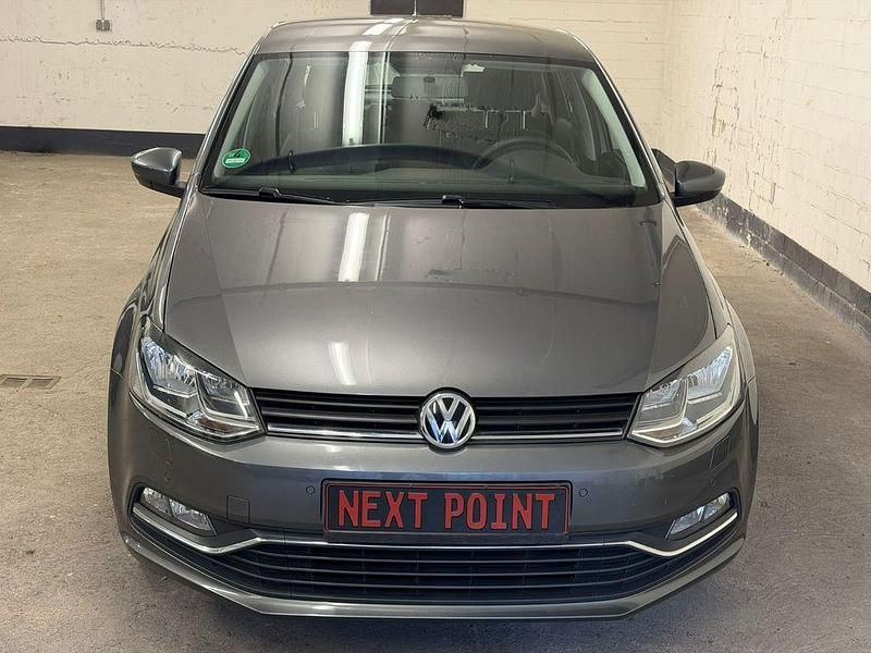 Gebraucht VW Polo Comfortline 90 PS (66 kW) 2016 Grau Limousine