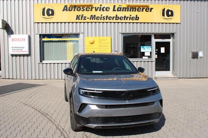 Neu Opel Mokka 131 PS (96 kW) 2025 Grau SUV