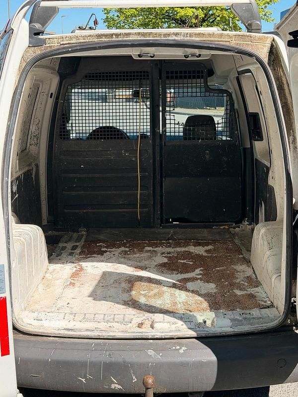 Usata VW Caddy 75 CV (55 kW) 2012 Bianco Monovolume