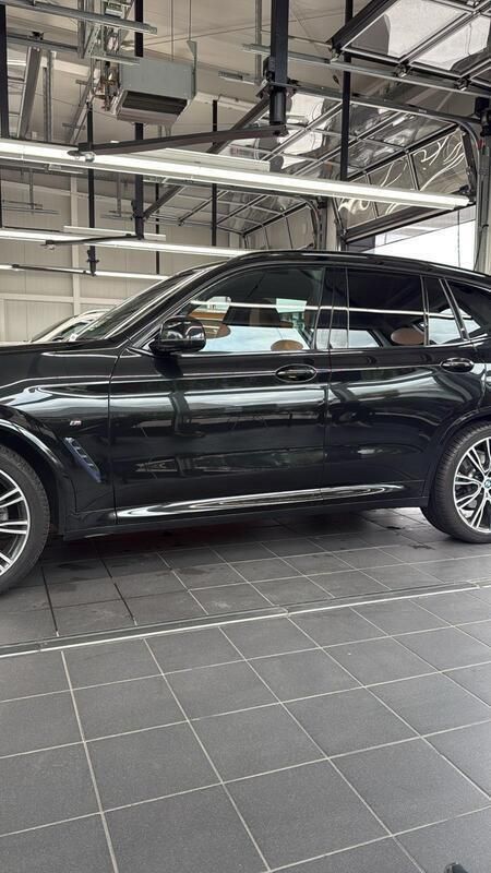Schwarz Gebraucht 2019 BMW X3 M Sport SUV | 26.500 € (Etwas zu teuer) - Bild 1/4