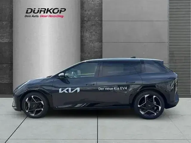 Gebraucht Kia EV4 Comfort 150 kW (204 PS) 2025 Schwarz Kleinwagen