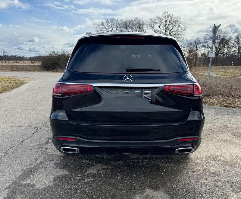 Gebraucht Mercedes GLS400 AMG 330 PS (242 kW) 2023 Schwarz SUV