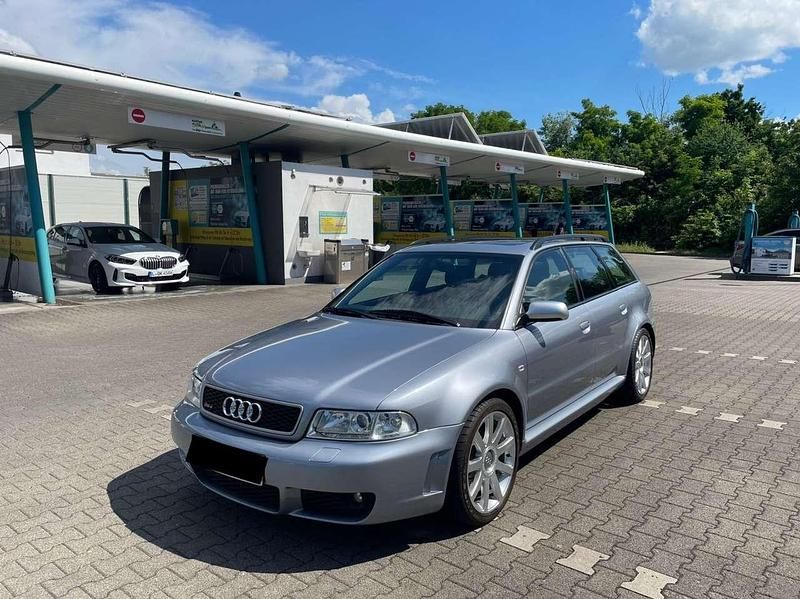 Gebraucht Audi RS4 Sport 381 PS (280 kW) 2001 Avussilber Kombi