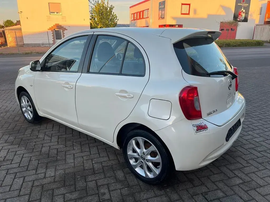 Gebraucht Nissan Micra 80 PS (58 kW) 2015 Kleinwagen