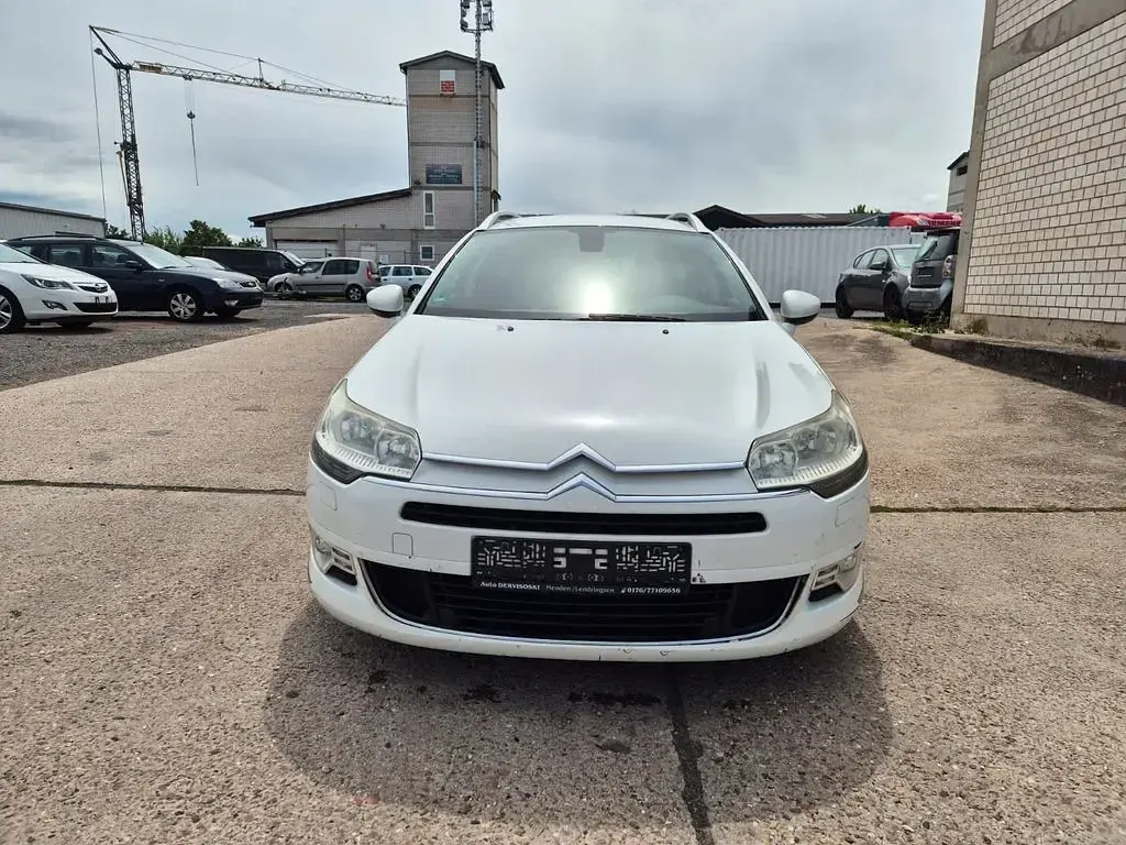Gebraucht Citroën C5 SELECTION 163 PS (119 kW) 2011 Weiß Kombi