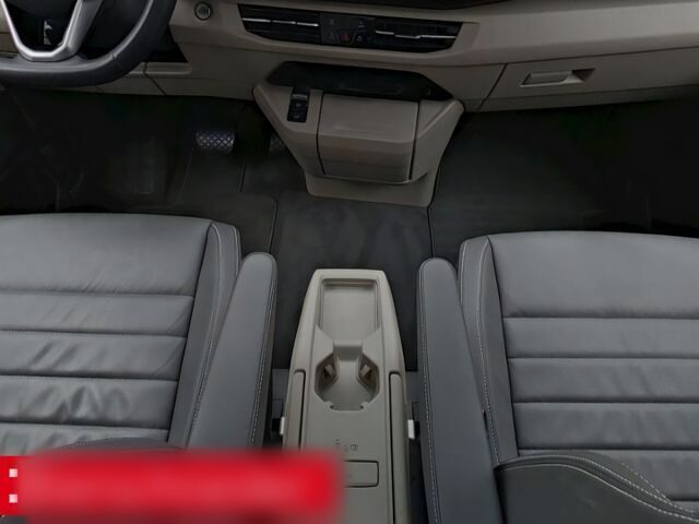 Gebraucht VW T7 Life 204 PS (150 kW) 2023 Gold Van