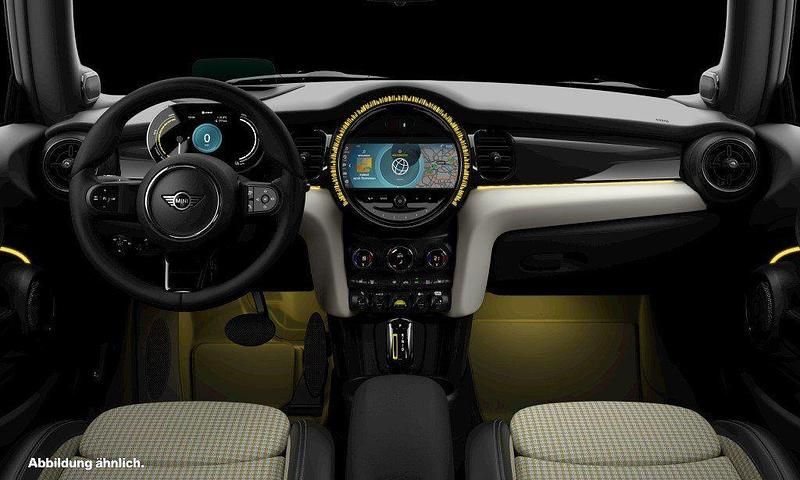 Gebraucht Mini Cooper SE Hatch 135 kW (184 PS) 2023 Weiß Kleinwagen