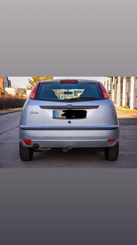 Gebraucht Ford Focus 2004 Silber Kleinwagen
