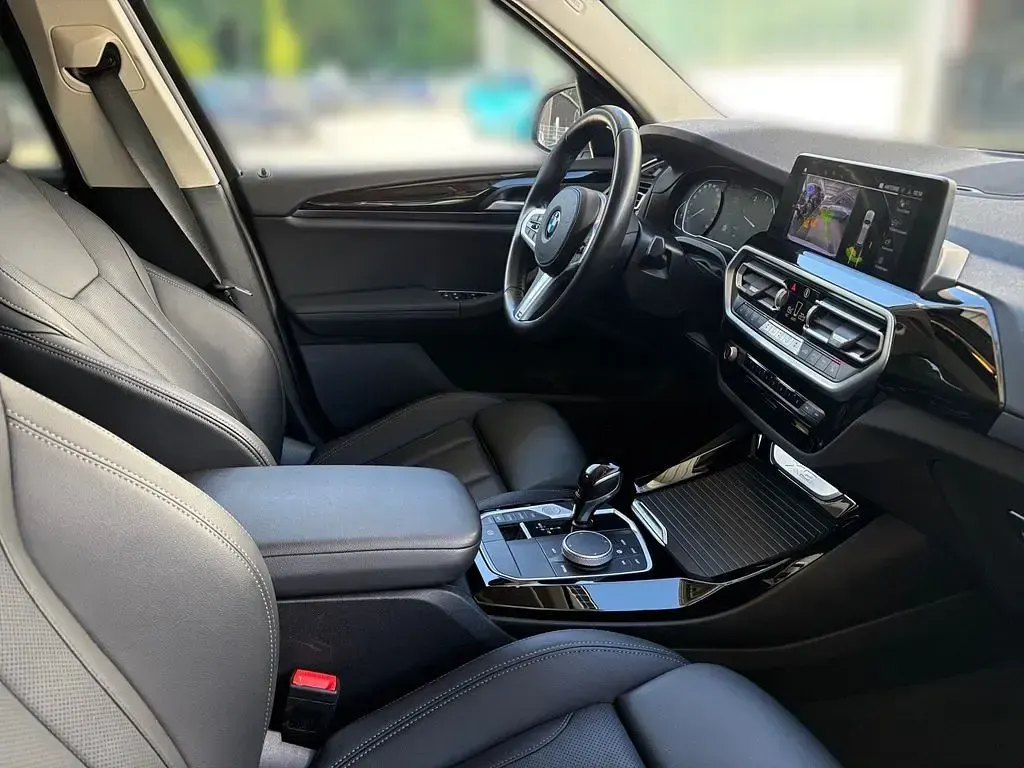 Gebraucht BMW X3 Sport Line 190 PS (139 kW) 2021 Weiß SUV