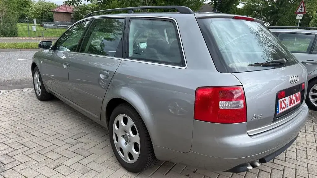 Gebraucht Audi A6 131 PS (96 kW) 2004 Grau Limousine