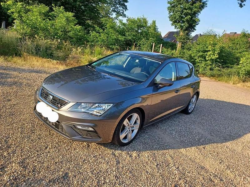 Usata Seat Leon FR 125 CV (91 kW) 2017 Grigio Utilitaria