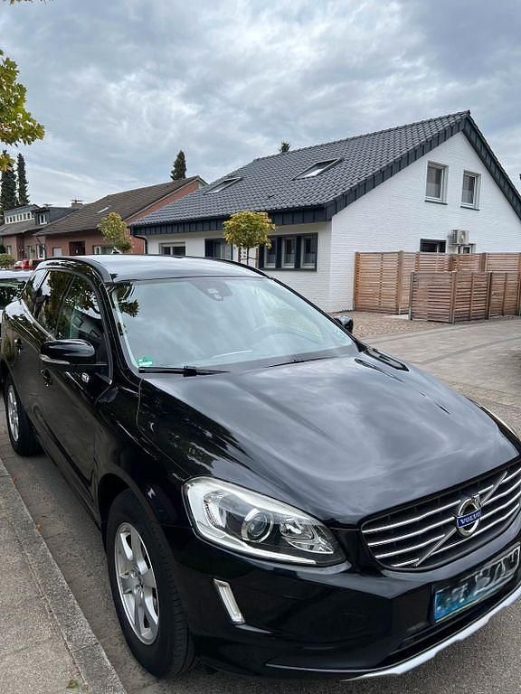Schwarz Gebraucht 2014 Volvo XC60 Business Edition SUV | 14.500 € (Guter Preis) - Bild 1/4