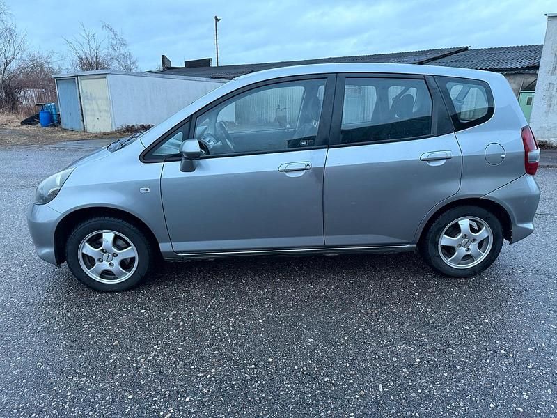 Gebraucht Honda Jazz 77 PS (56 kW) 2004 Silber Kleinwagen