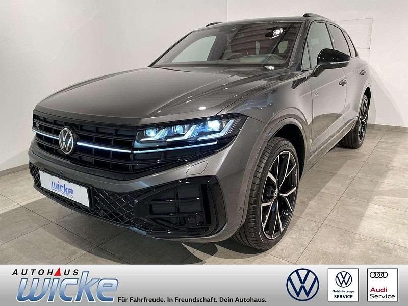 Grau Neu 2024 VW Touareg R-line SUV | 89.890 € (Etwas zu teuer) - Bild 1/4