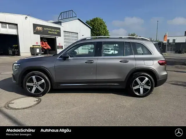 Gebraucht Mercedes GLB250 Progressive 224 PS (164 kW) 2020 Grau SUV