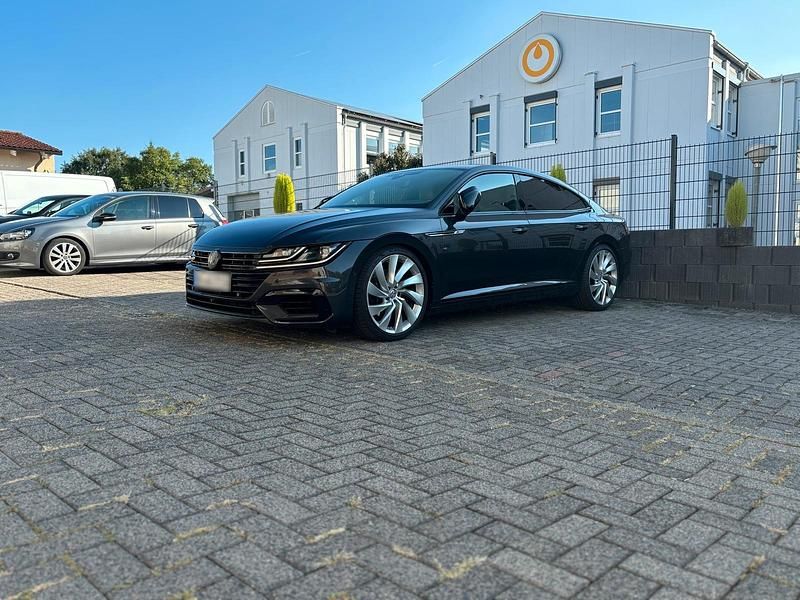 Gebraucht VW Arteon R-line 280 PS (205 kW) 2018 Grau Kleinwagen