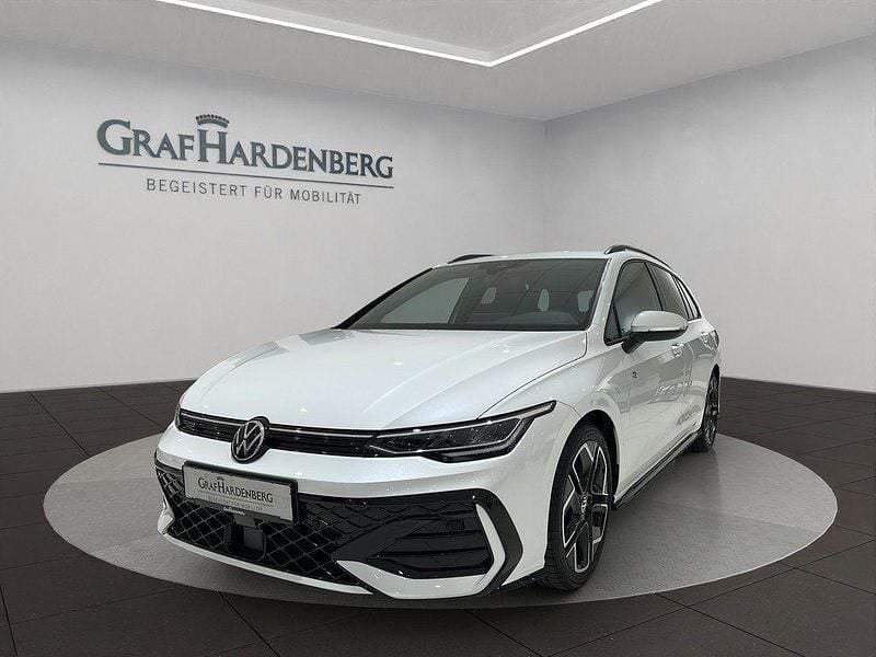 Gebraucht VW Golf VIII R-line 150 PS (110 kW) 2025 Weiß Kombi