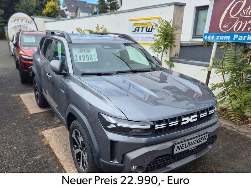 Neu Dacia Duster Journey 131 PS (96 kW) 2025 Terracottabraun SUV