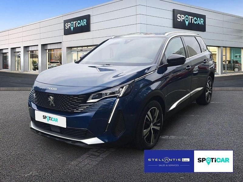 Blau Gebraucht 2022 Peugeot 5008 GT Van / Kleinbus | 30.890 € (Guter Preis) - Bild 1/4