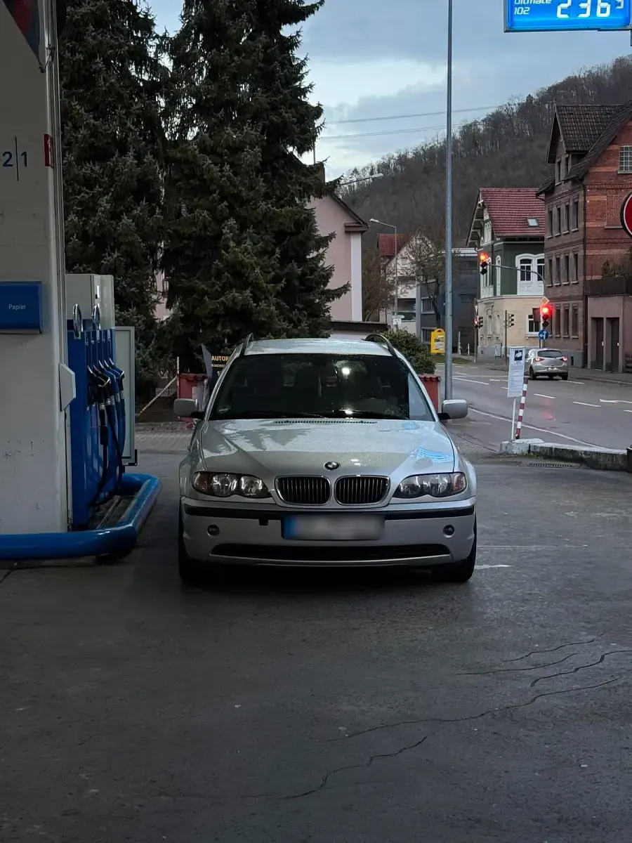 Usata BMW 318 143 CV (105 kW) 2004 Grigio Station wagon