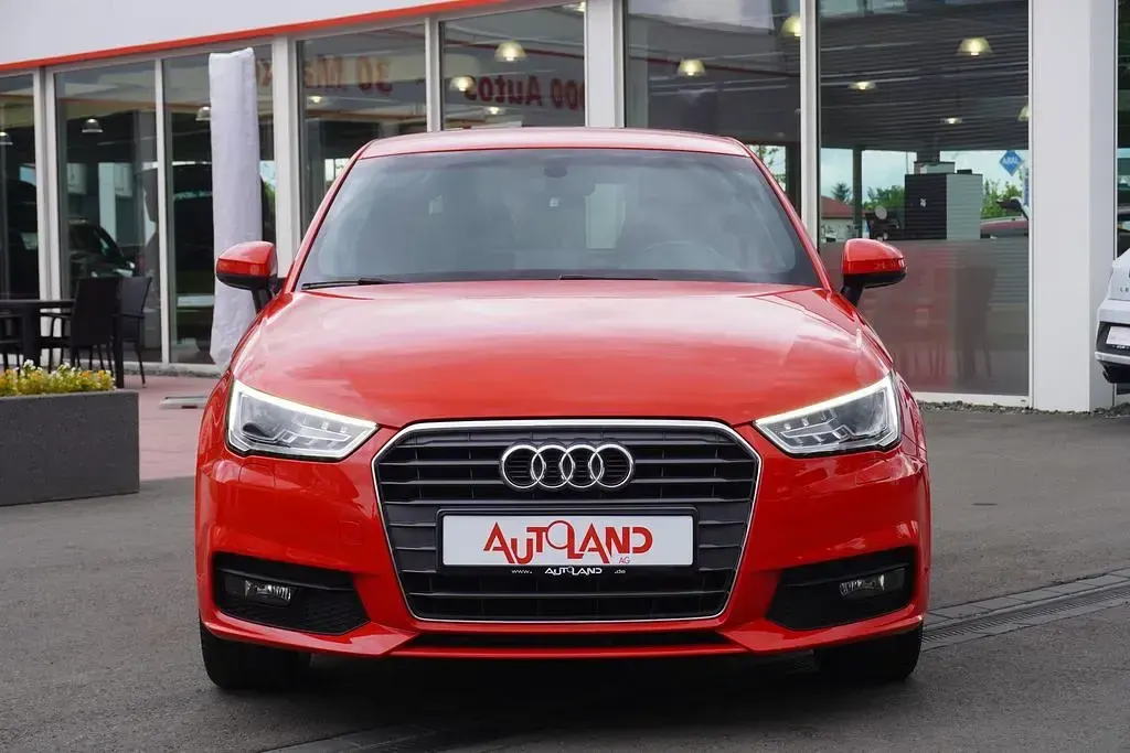 Gebraucht Audi A1 Sportback Sport 95 PS (69 kW) 2017 Rot Kleinwagen