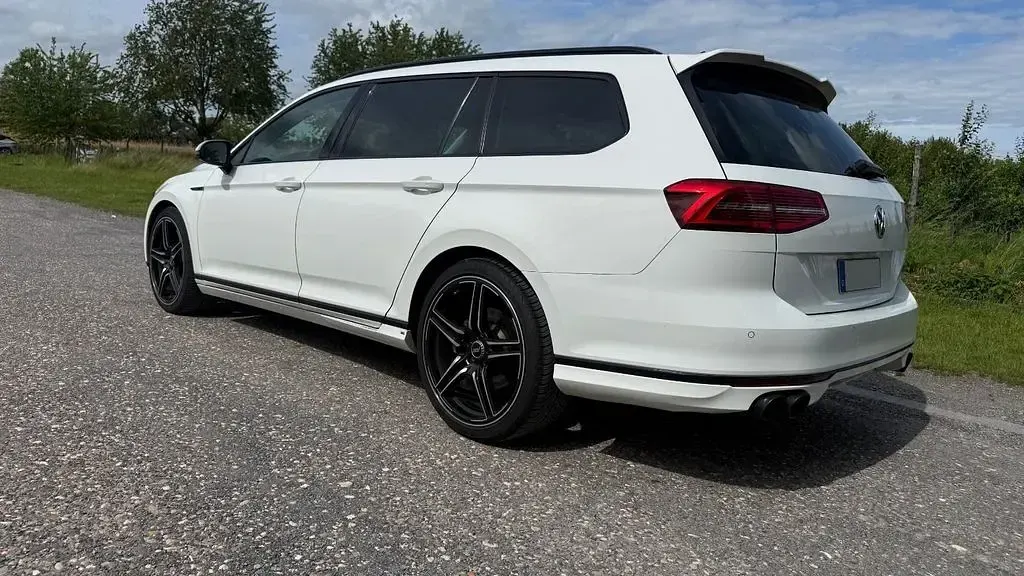 Gebraucht VW Passat Highline 272 PS (200 kW) 2015 Weiß Kombi