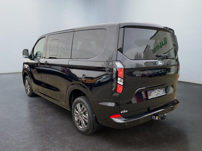 Neu Ford Tourneo Custom Titanium 2025 Agate black Van