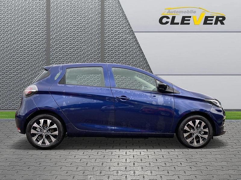 Gebraucht Renault Zoe Evolution 100 kW (136 PS) 2024 Blueberryviolett Kleinwagen