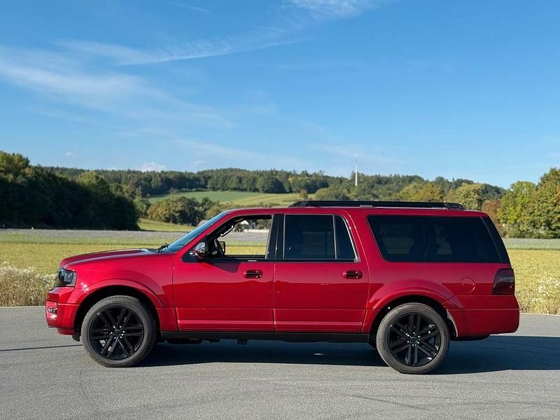 Gebraucht Ford Expedition Limited 370 PS (272 kW) 2016 Rot SUV
