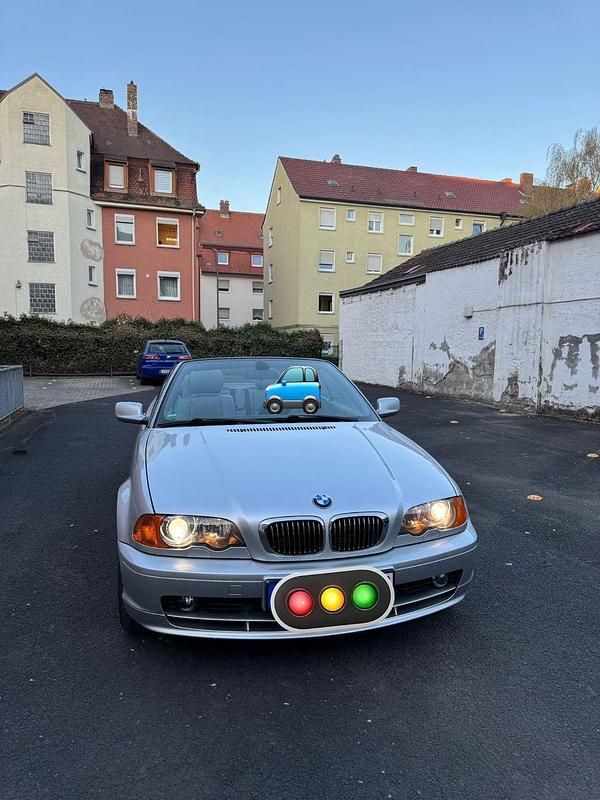 Gebraucht BMW 325 Cabriolet 192 PS (141 kW) 2002 Silber Cabrio