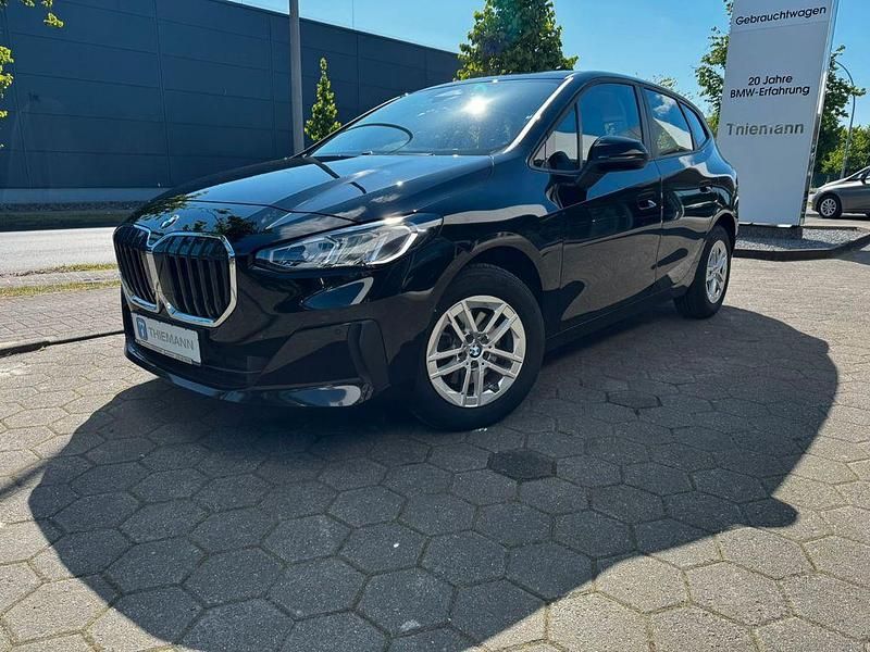 Schwarz Gebraucht 2022 BMW 218 Active Tourer Performance Van / Kleinbus | 19.990 € - Bild 1/4