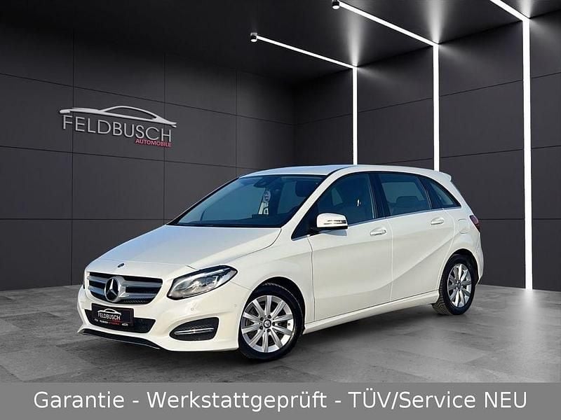 Weiß Gebraucht 2017 Mercedes B180 Van / Kleinbus | 13.980 € (Guter Preis) - Bild 1/4