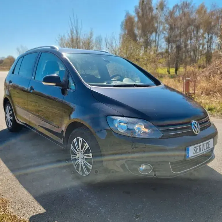 Gebraucht VW Golf Plus Match 122 PS (89 kW) 2012 Schwarz Van / Kleinbus
