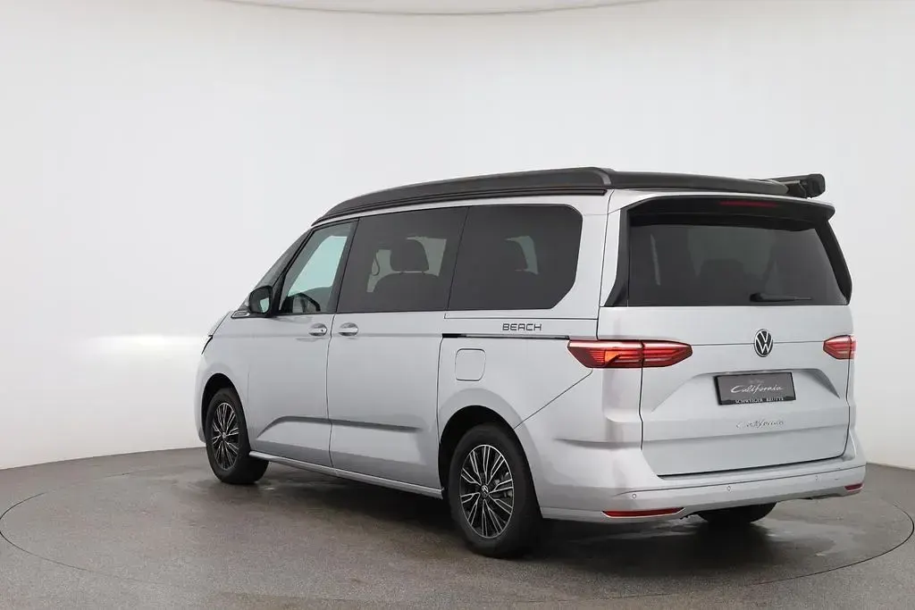 Neu VW Multivan California 150 PS (110 kW) 2025 Silber Van / Kleinbus