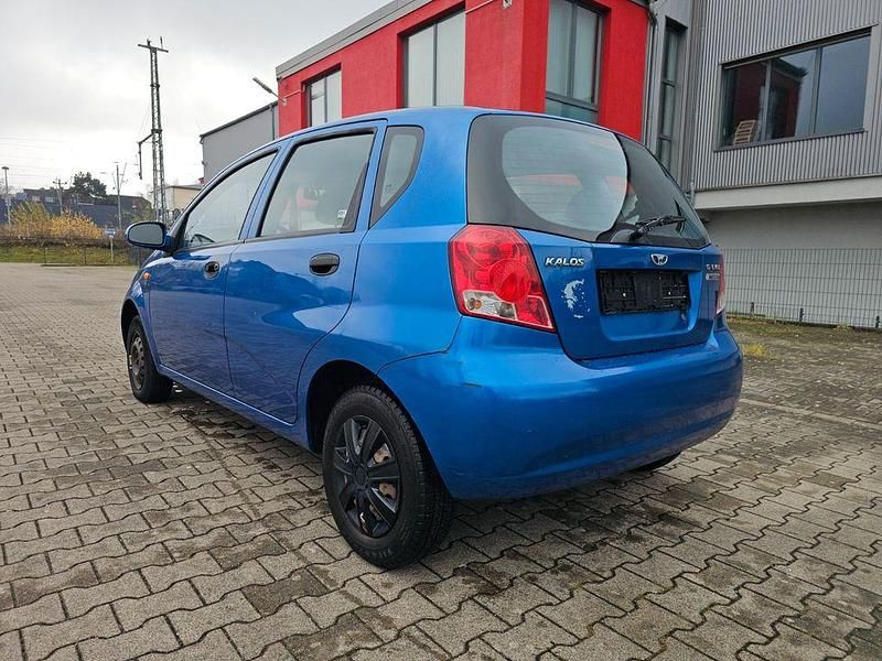 Gebraucht Chevrolet Kalos 83 PS (61 kW) 2003 Blau Limousine