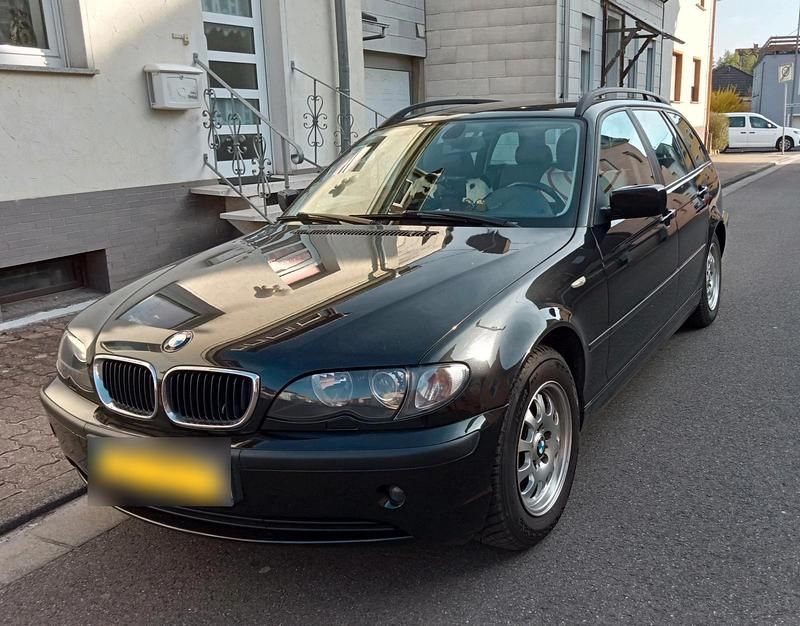Gebraucht BMW 316 116 PS (85 kW) 2004 Schwarz Kombi