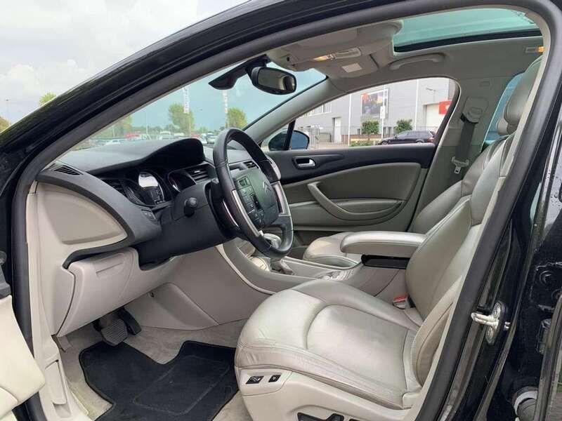 Schwarz Gebraucht 2008 Citroën C5 Exclusive Kombi | 5.000 € (Guter Preis) - Bild 1/4