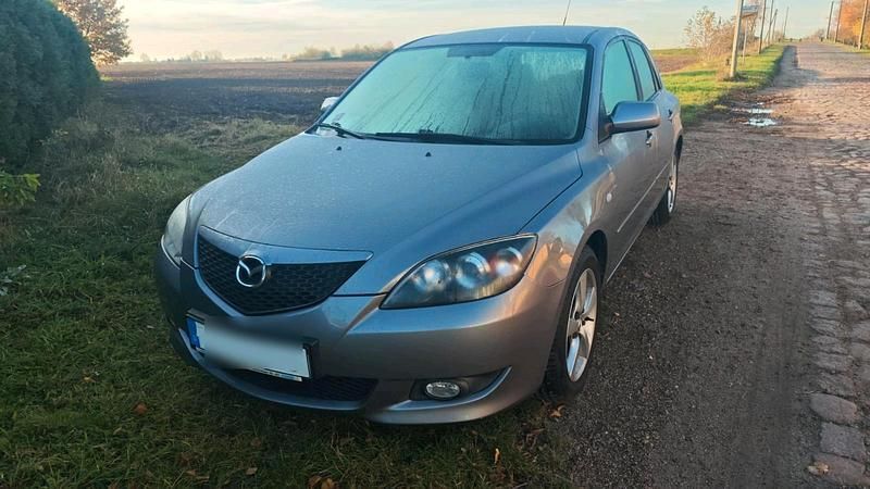 Silber Gebraucht 2005 Mazda 3 Limousine | 1.500 € (Guter Preis) - Bild 1/4