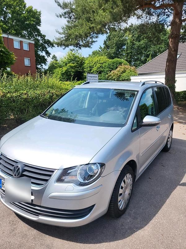 Gebraucht VW Touran 140 PS (102 kW) 2009 Silber Van / Kleinbus