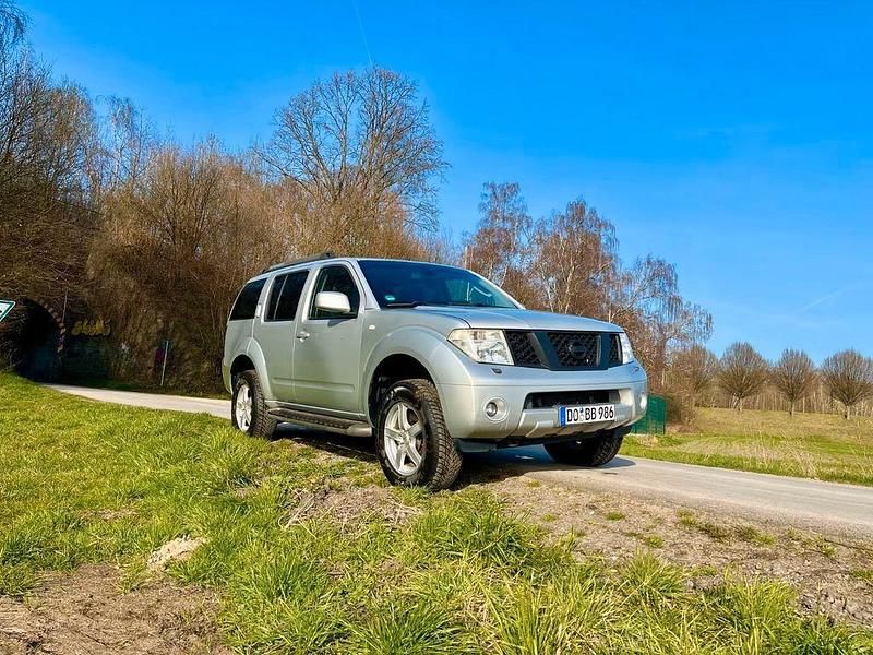 Gebraucht Nissan Pathfinder Premium Edition 171 PS (125 kW) 2006 Silber SUV