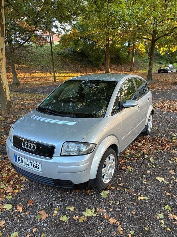 Gebraucht Audi A2 75 PS (55 kW) 2002 Silber Kleinwagen